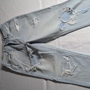 American Eagle Mom Jeans Size 2 Regular